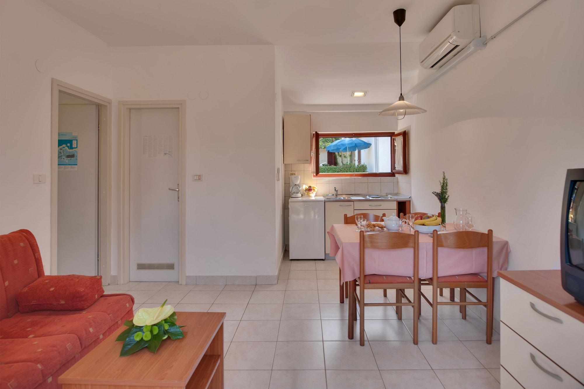Villas Rubin Apartments โรวีน ภายนอก รูปภาพ